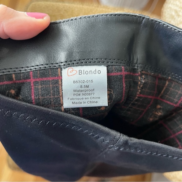 Blondo Waterproof Boot - Picture 3 of 4